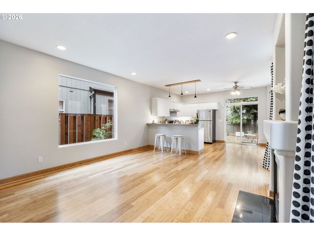 2625 N WILLIS Blvd, Portland, OR 97217