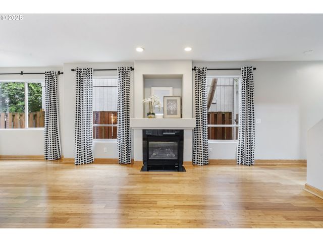2625 N WILLIS Blvd, Portland, OR 97217