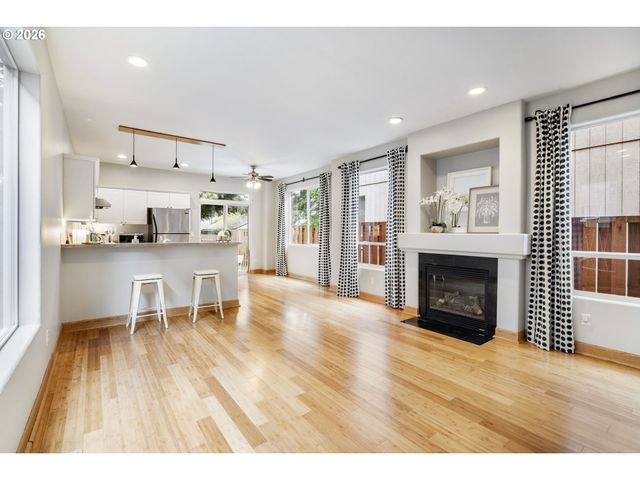 2625 N WILLIS Blvd, Portland, OR 97217