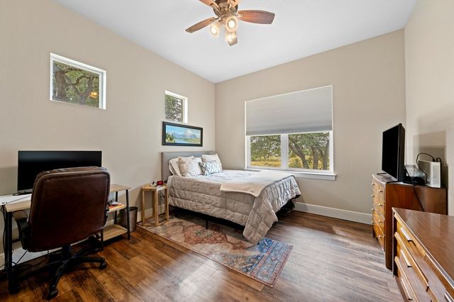 151 Kerr Canyon Pass, Kerrville, TX 78028