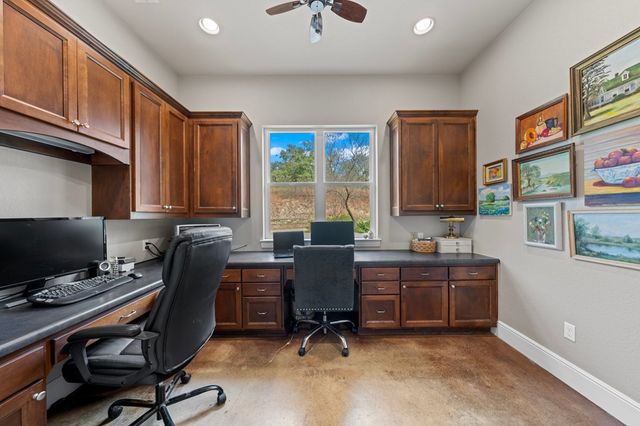 151 Kerr Canyon Pass, Kerrville, TX 78028