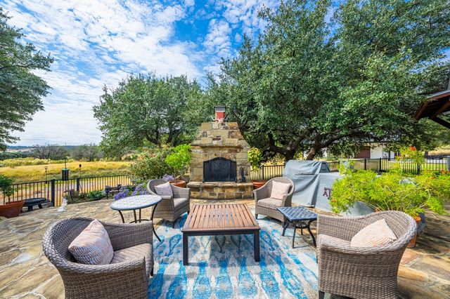 151 Kerr Canyon Pass, Kerrville, TX 78028