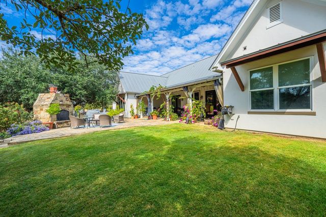 151 Kerr Canyon Pass, Kerrville, TX 78028