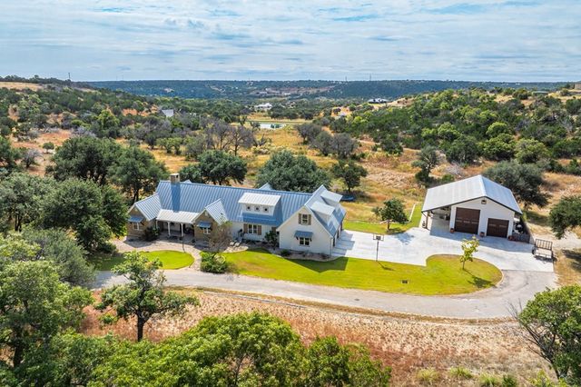 151 Kerr Canyon Pass, Kerrville, TX 78028