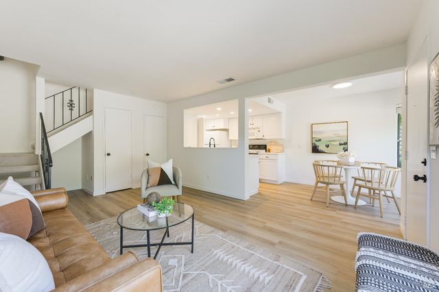 46 Dockside Cir, San Rafael, CA 94903