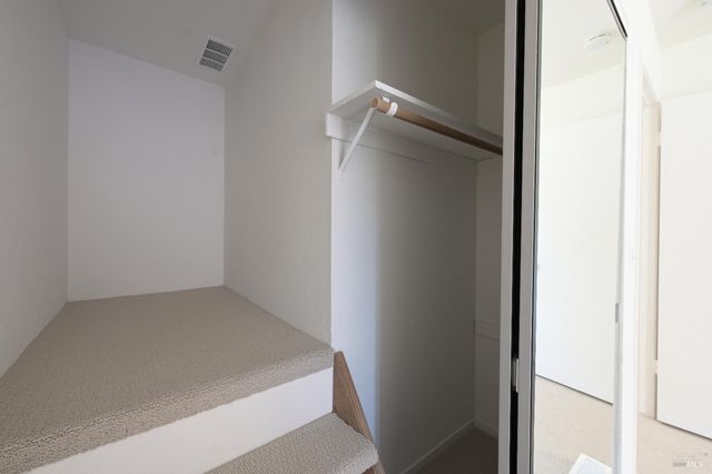 46 Dockside Cir, San Rafael, CA 94903