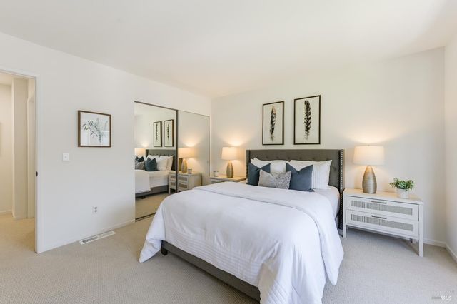 46 Dockside Cir, San Rafael, CA 94903