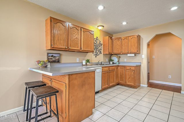 5020 Old Jonesboro Road, Bristol, TN 37620