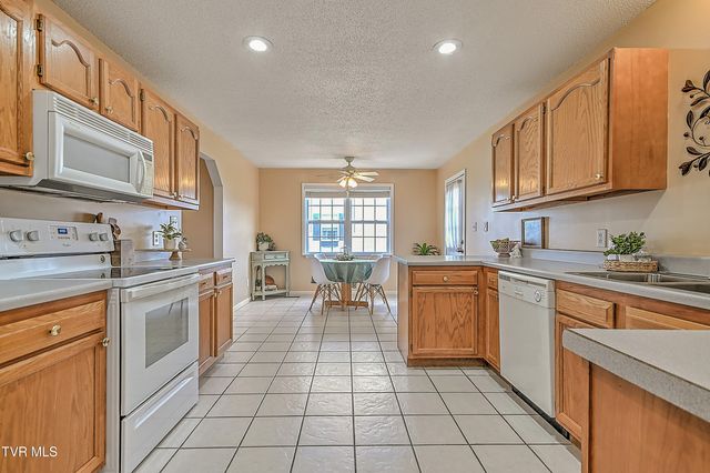 5020 Old Jonesboro Road, Bristol, TN 37620