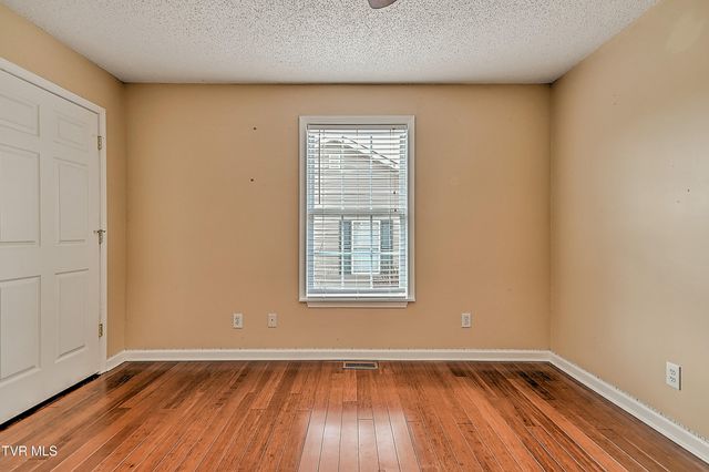 5020 Old Jonesboro Road, Bristol, TN 37620