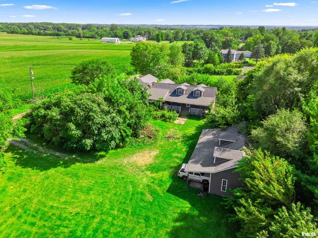 3074 COLE HOLLOW Road, Pekin, IL 61554
