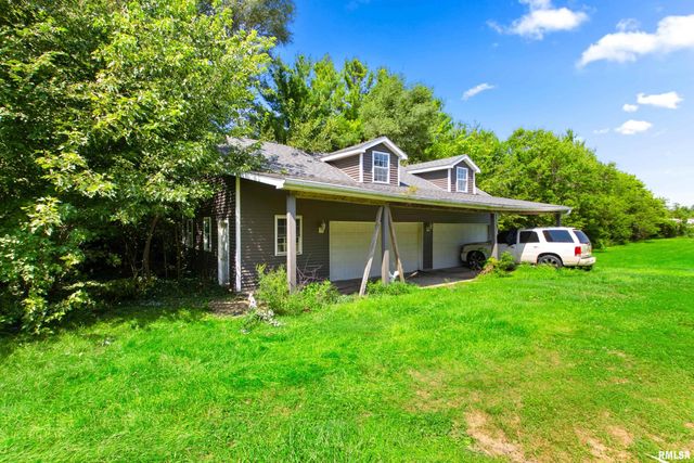 3074 COLE HOLLOW Road, Pekin, IL 61554