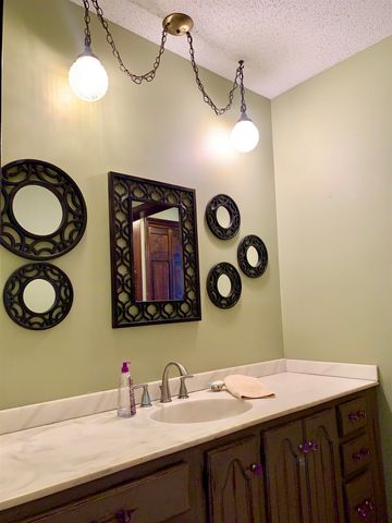 1010 Southeast Boulevard, Bayou Vista, LA 70380