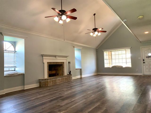 1010 Southeast Boulevard, Bayou Vista, LA 70380