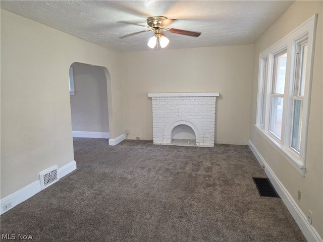 1452 Clermont Road, Cleveland, OH 44110