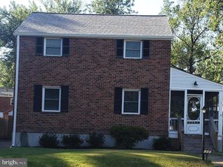 224 N WAKEFIELD ST, Arlington, VA 22203