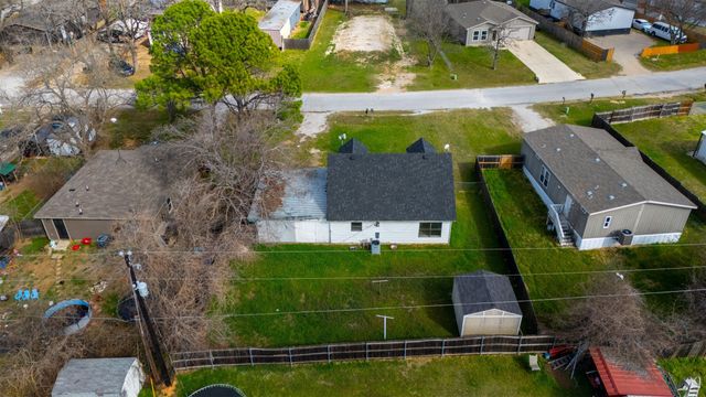 1512 Sheri Lane S, Pelican Bay, TX 76020