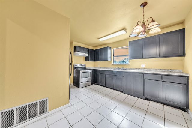 1512 Sheri Lane S, Pelican Bay, TX 76020