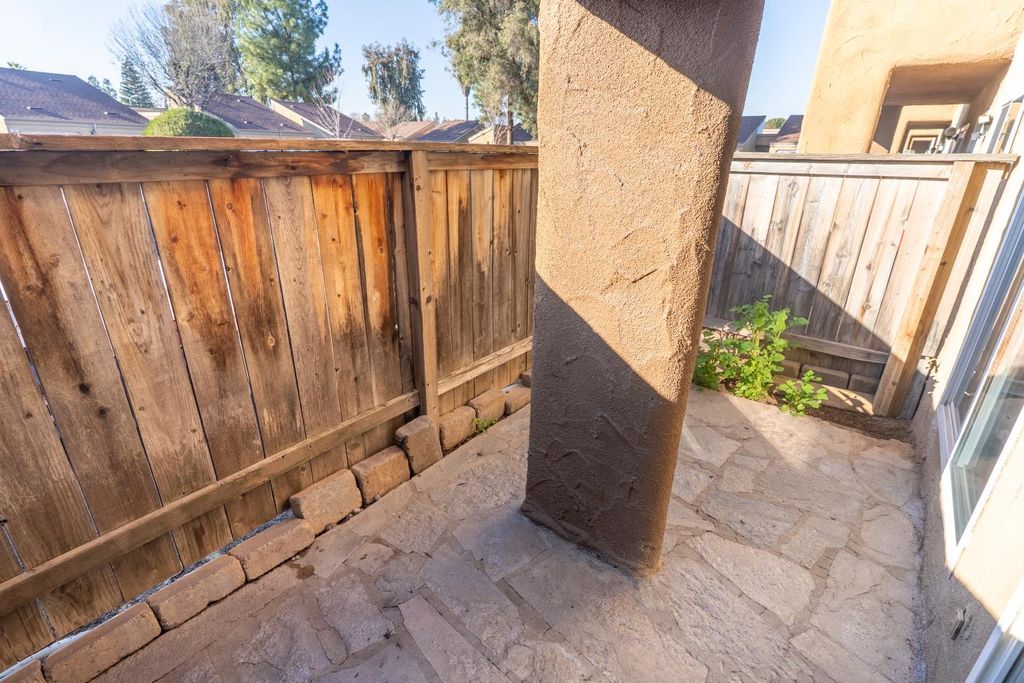 Image 16 of property listing at 7166 N Fruit Avenue # 178, Fresno, CA 93711