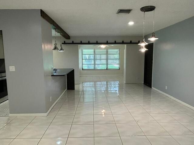 5270 Nesting Way B, Delray Beach, FL 33484
