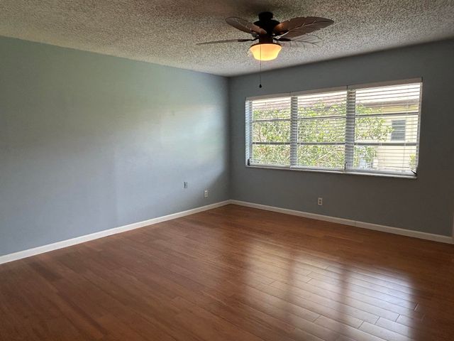 5270 Nesting Way B, Delray Beach, FL 33484