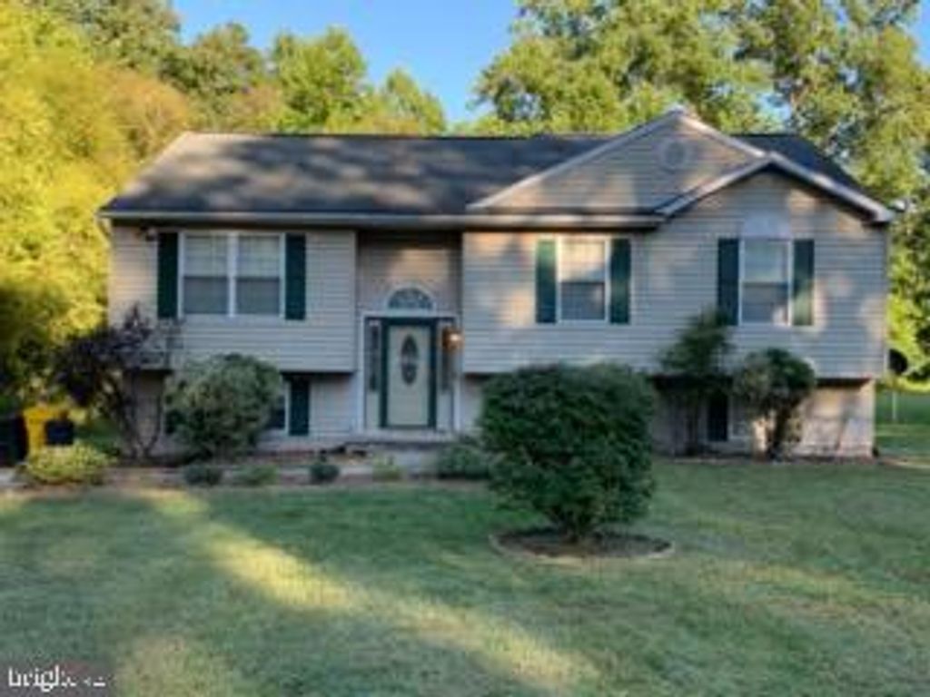 1824 CEDAR DR, Severn, MD 21144