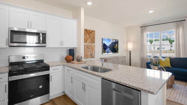 5229 Red Crimson Drive, Willow Springs, NC 27592