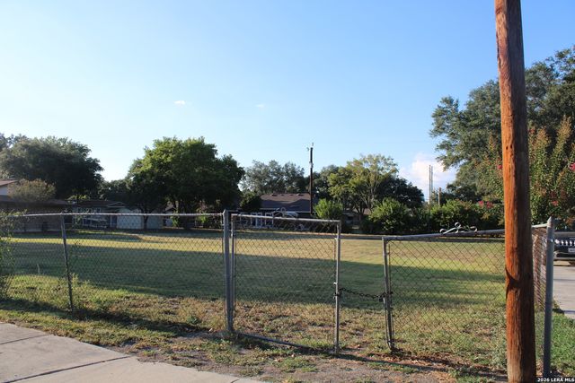 3111 SHANE RD, San Antonio, TX 78223