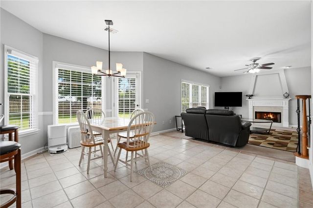 10805 Glenhurst Pass, Johns Creek, GA 30097