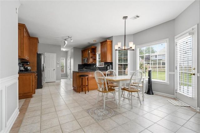 10805 Glenhurst Pass, Johns Creek, GA 30097
