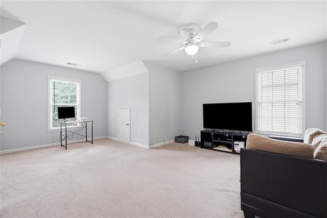 10805 Glenhurst Pass, Johns Creek, GA 30097
