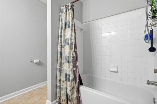 10805 Glenhurst Pass, Johns Creek, GA 30097