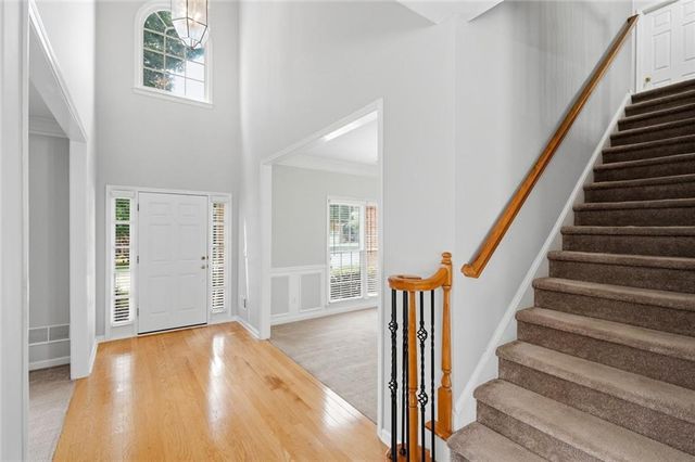 10805 Glenhurst Pass, Johns Creek, GA 30097