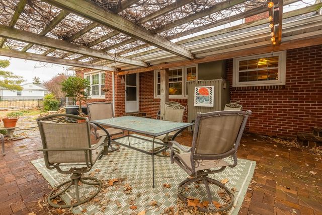 205 N Horrell Avenue, West Frankfort, IL 62896