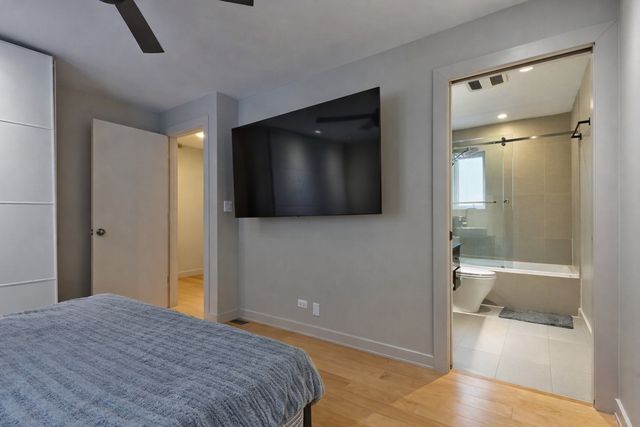 419 W Briar Place B, Chicago, IL 60657