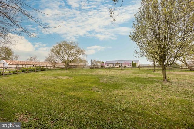 8071 BROWN RD, Salisbury, MD 21804