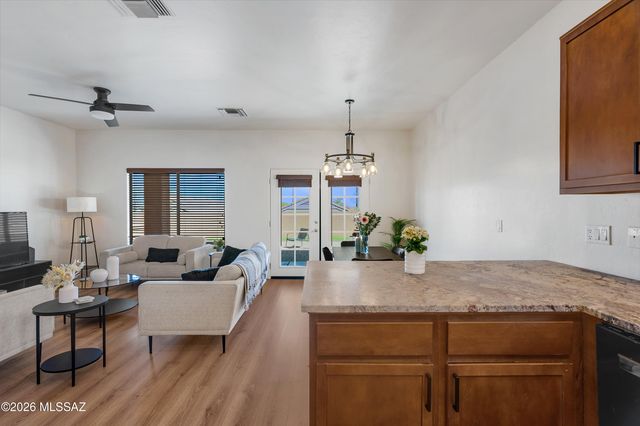 2772 N Bell Hollow Place, Tucson, AZ 85745