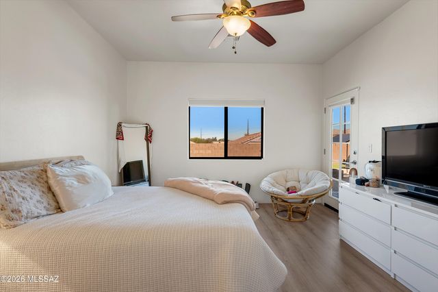 2772 N Bell Hollow Place, Tucson, AZ 85745