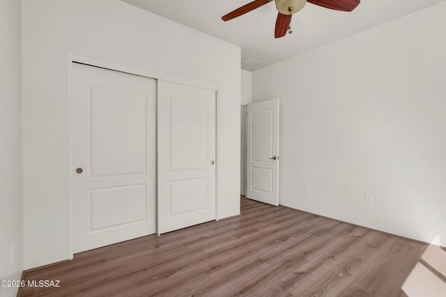 2772 N Bell Hollow Place, Tucson, AZ 85745