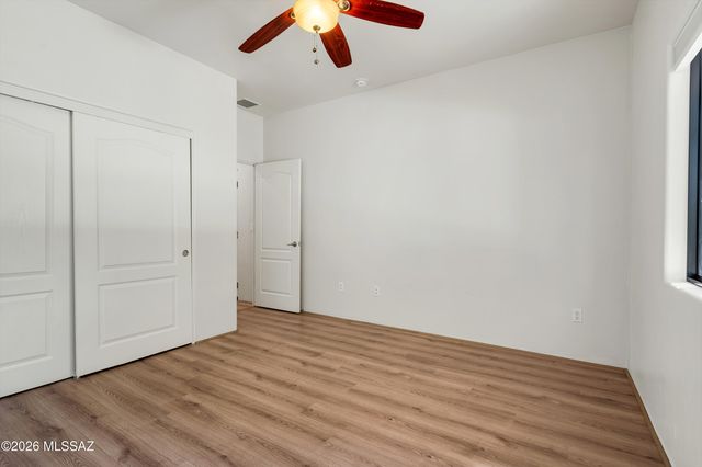 2772 N Bell Hollow Place, Tucson, AZ 85745