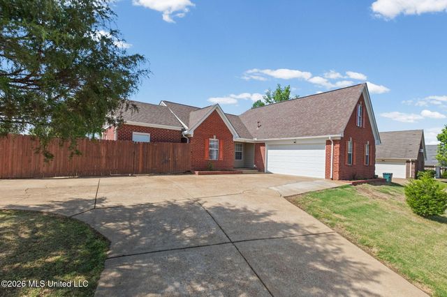 1599 W Madison Cove, Southaven, MS 38671