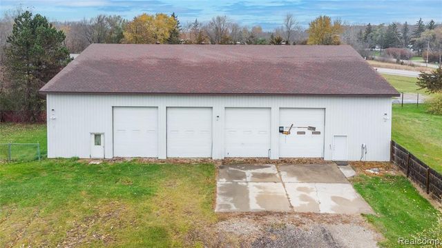 8261 N Dort Highway, Mount Morris, MI 48458