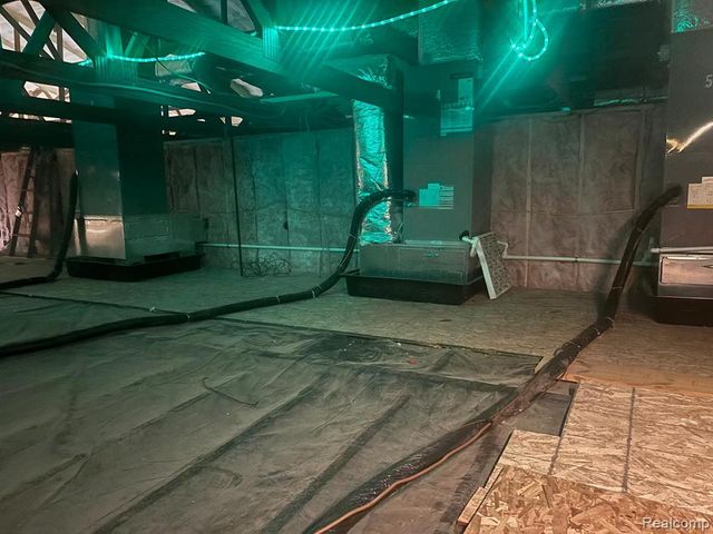 8261 N Dort Highway, Mount Morris, MI 48458