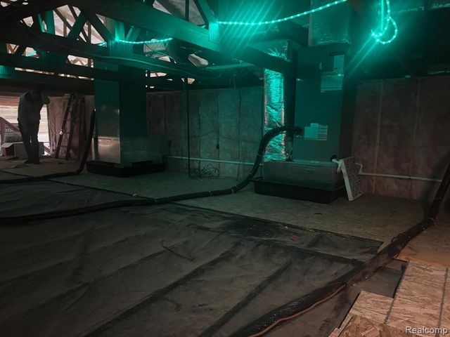 8261 N Dort Highway, Mount Morris, MI 48458