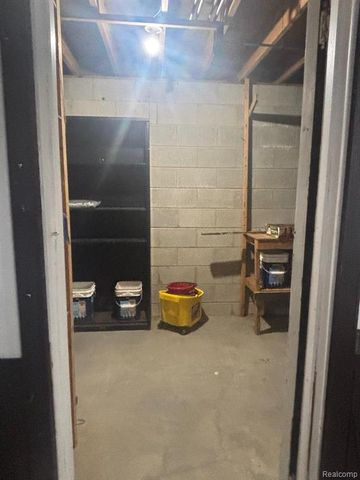 8261 N Dort Highway, Mount Morris, MI 48458