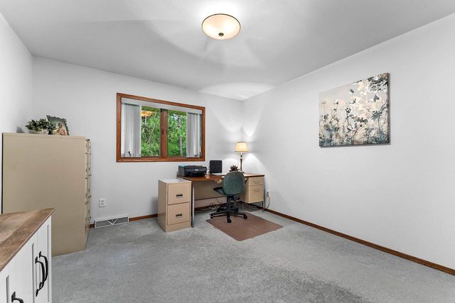 2727 BROOK HILLS DRIVE, Suamico, WI 54313