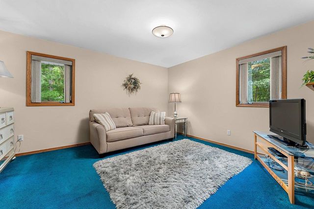 2727 BROOK HILLS DRIVE, Suamico, WI 54313
