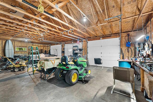 2727 BROOK HILLS DRIVE, Suamico, WI 54313