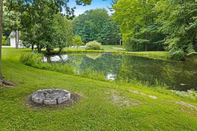 2727 BROOK HILLS DRIVE, Suamico, WI 54313
