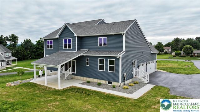 465 Gail Drive, Bushkill Twp, PA 18064